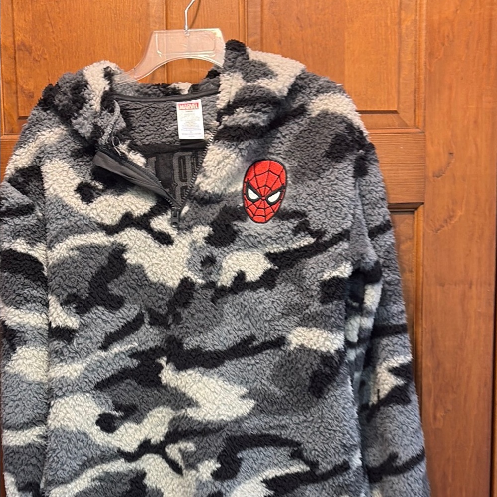 Spiderman Marvel Gray and Black Camouflage Fleece Hoodie